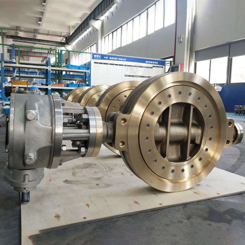 Поворотные затворы из никель-алюминиевой бронзы 2